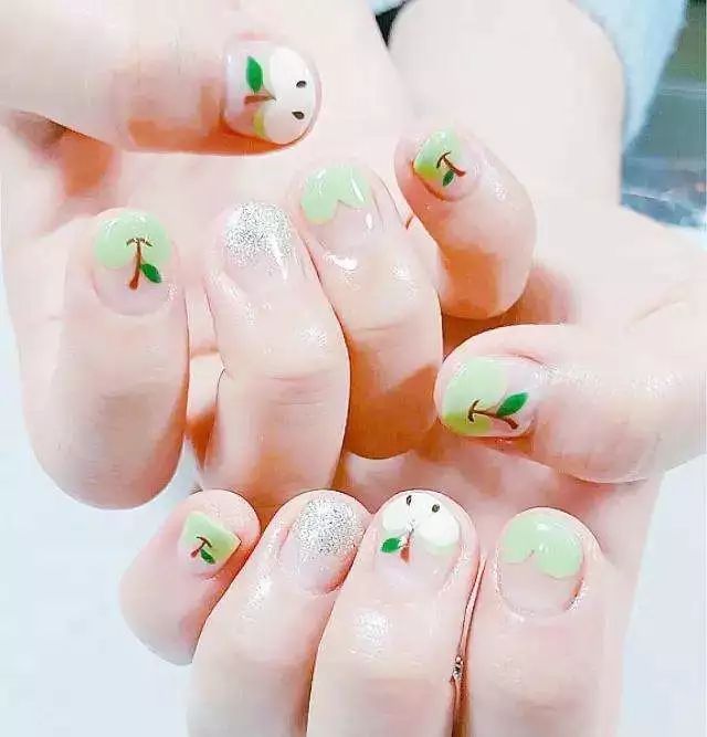 水果美甲圖片 美甲水果可愛圖片 水果美甲圖片 美甲水果可愛圖片