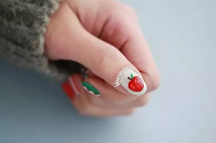 水果美甲圖片 美甲水果可愛圖片 水果美甲圖片 美甲水果可愛圖片