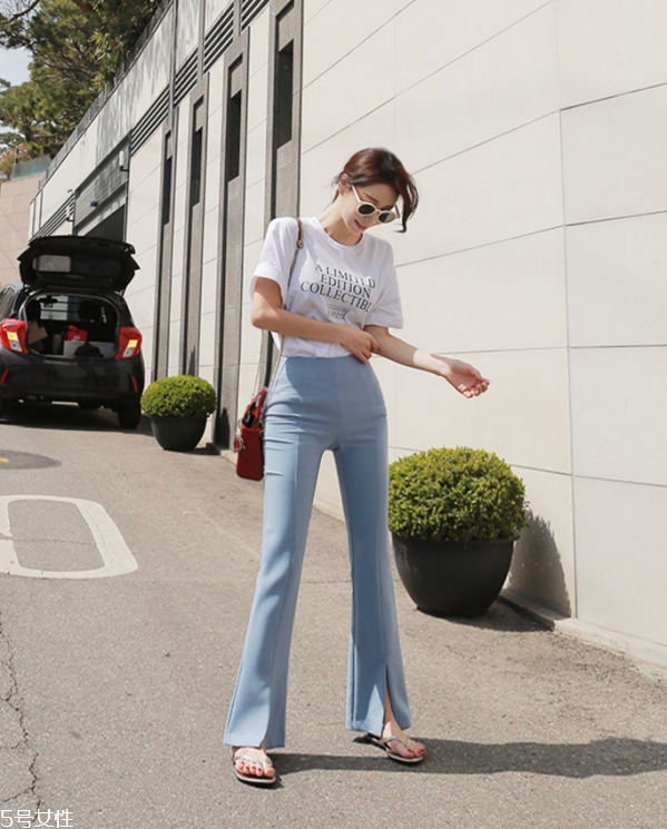 夏天白t恤配什么褲子 白色短袖T恤怎么搭配 夏天白t恤配什么褲子 白色短袖T恤怎么搭配