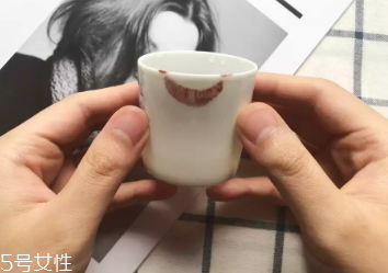 kiko和ysl哪個(gè)好用 kiko3d唇釉真人實(shí)測(cè) kiko和ysl哪個(gè)好用 kiko3d唇釉真人實(shí)測(cè)