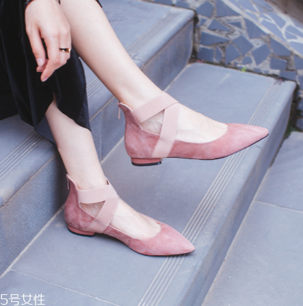 今年流行什么樣的芭蕾舞鞋？芭蕾舞鞋流行什么樣的？