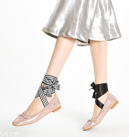 今年流行什么樣的芭蕾舞鞋？芭蕾舞鞋流行什么樣的？