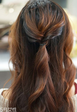 頭發(fā)少適合什么編發(fā) 發(fā)量少編發(fā)教程一步一步教 頭發(fā)少適合什么編發(fā) 發(fā)量少編發(fā)教程一步一步教