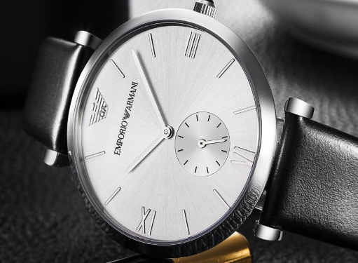 阿瑪尼手表和天梭手表哪個(gè)好？阿瑪尼手表和天梭哪個(gè)檔次高