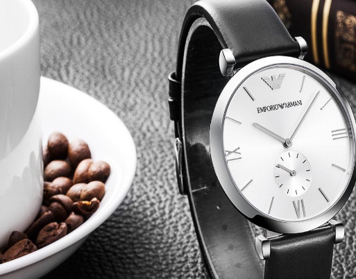 阿瑪尼手表和天梭手表哪個(gè)好？阿瑪尼手表和天梭哪個(gè)檔次高