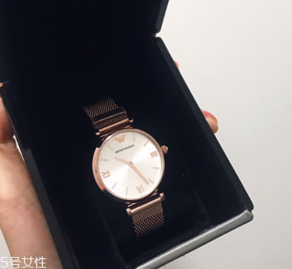 手表可以托運(yùn)上飛機(jī)嗎？手表能不能帶上飛機(jī)？