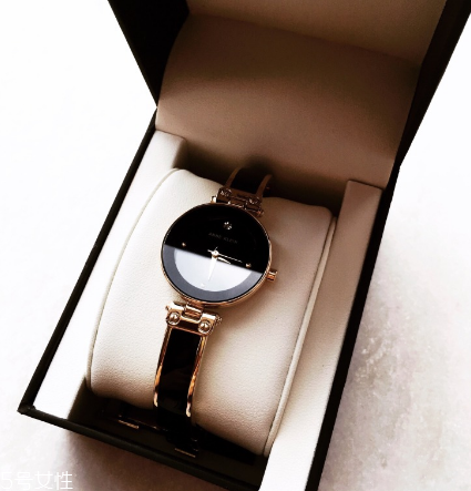 手表可以分期付款嗎？手表能不能分期付款？