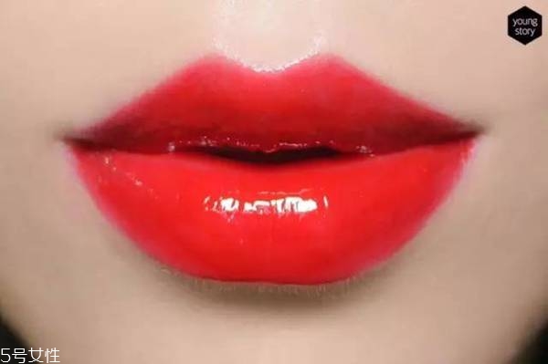 ysl唇釉105和12的區(qū)別 圣羅蘭ysl唇釉105和12哪個好看 ysl唇釉105和12的區(qū)別 圣羅蘭ysl唇釉105和12哪個好看