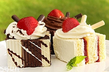 蛋糕用動(dòng)物奶油和植物奶油哪個(gè)好？動(dòng)物奶油和植物奶油區(qū)別