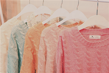 香水噴在哪里最好 香水要噴在哪個(gè)部位 香水噴在哪里最好 香水要噴在哪個(gè)部位