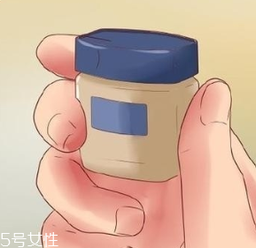 凡士林能治痘痘嗎 凡士林對痘痘有效嗎 凡士林能治痘痘嗎 凡士林對痘痘有效嗎