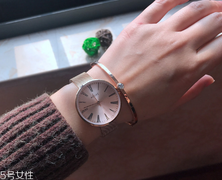 adexe手表多少錢(qián)？adexe手表正品價(jià)格