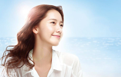 美白精華液怎么用 美白精華液的正確使用方法 美白精華液怎么用 美白精華液的正確使用方法