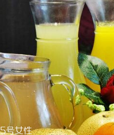 果汁能治病嗎？果汁能預(yù)防感冒嗎？