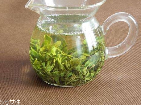 日照綠茶哪個(gè)牌子好？日照綠茶怎么辨別好壞
