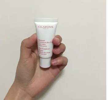 嬌韻詩適合油性肌膚嗎？嬌韻詩適合油皮嗎