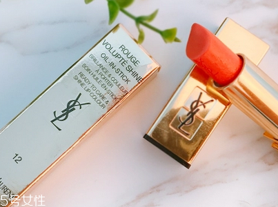 來(lái)姨媽可以涂口紅嗎 月經(jīng)期間可以涂口紅嗎 來(lái)姨媽可以涂口紅嗎 月經(jīng)期間可以涂口紅嗎