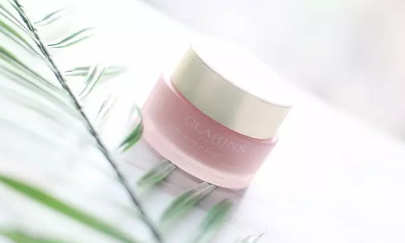 嬌韻詩面霜適合年齡？嬌韻詩面霜適合膚質