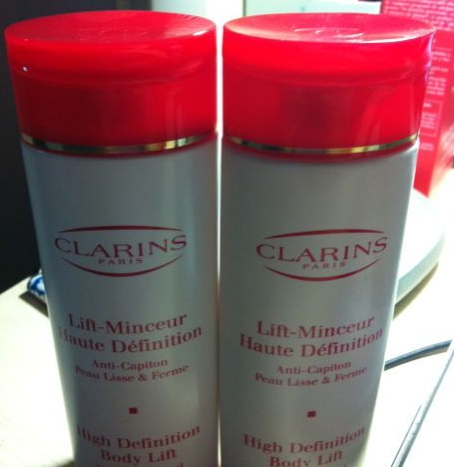 嬌韻詩紅魔晶真假 嬌韻詩紅魔晶真假辨別 嬌韻詩紅魔晶真假 嬌韻詩紅魔晶真假辨別