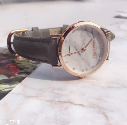 手表扣怎么調(diào)松緊？手表扣松緊調(diào)節(jié)辦法