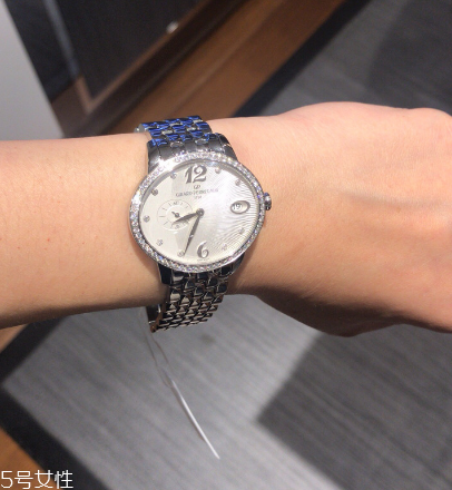 手表分針?biāo)蓜?dòng)怎么辦？手表分針晃動(dòng)解決辦法