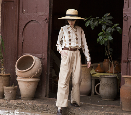 闊腿褲什么顏色好看？闊腿褲哪種顏色最好？