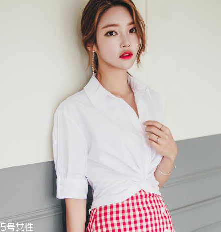 第一天上班穿什么？第一天上班穿搭技巧