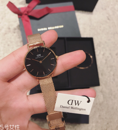 手表型號怎么看？手表型號在哪里看？