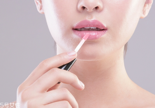 唇部去角質(zhì)哪個牌子好 唇部去角質(zhì)產(chǎn)品推薦 唇部去角質(zhì)哪個牌子好 唇部去角質(zhì)產(chǎn)品推薦