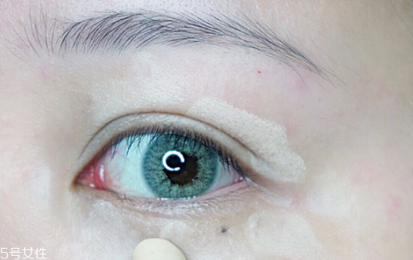 王菊波浪眉怎么畫 王菊同款波浪眉詳細(xì)畫法教程 王菊波浪眉怎么畫 王菊同款波浪眉詳細(xì)畫法教程