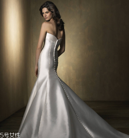 婚紗可以借給別人穿嗎？婚紗能不能借給別人？