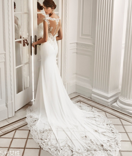 婚紗是男方買還是女方買？婚紗應(yīng)該哪一方買？