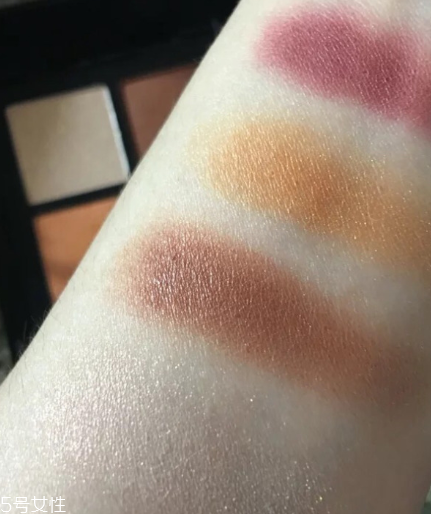 楓葉紅眼影哪個(gè)牌子好 8款熱門楓葉紅眼影盤點(diǎn) 楓葉紅眼影哪個(gè)牌子好 8款熱門楓葉紅眼影盤點(diǎn)