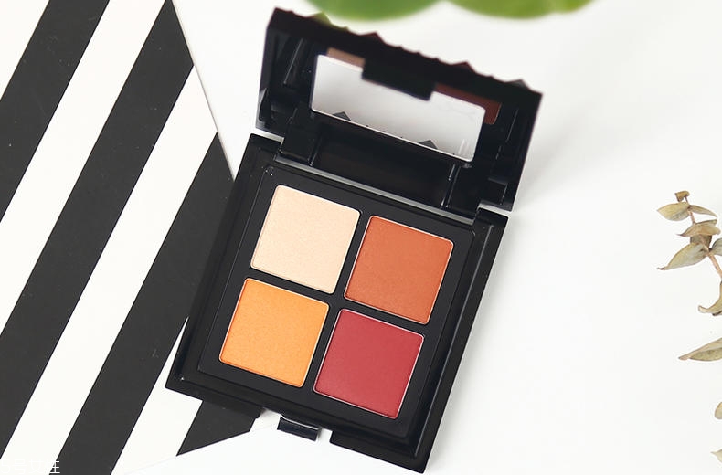 楓葉紅眼影哪個(gè)牌子好 8款熱門楓葉紅眼影盤點(diǎn) 楓葉紅眼影哪個(gè)牌子好 8款熱門楓葉紅眼影盤點(diǎn)