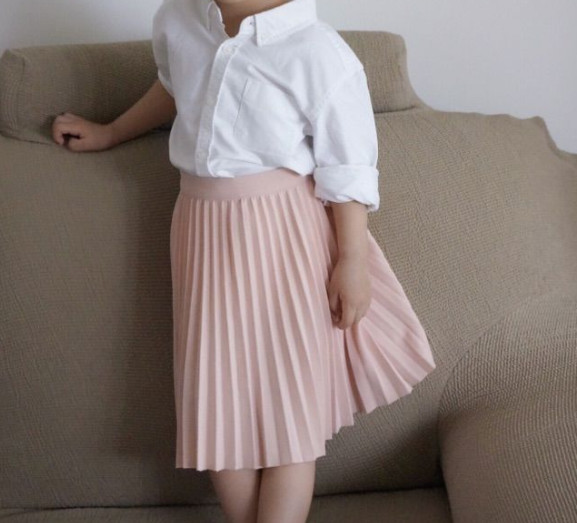 女生白襯衫配什么褲子 內行人才懂得穿搭 女生白襯衫配什么褲子 內行人才懂得穿搭