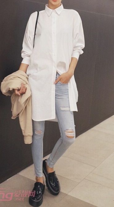 女生白襯衫配什么褲子 內行人才懂得穿搭 女生白襯衫配什么褲子 內行人才懂得穿搭