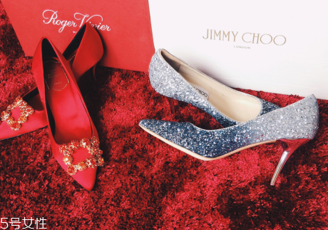 婚鞋要準備幾雙？結(jié)婚要幾雙婚鞋？