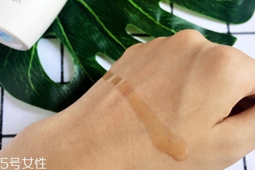 雪花秀潤(rùn)燥精華夏天用油嗎 雪花秀潤(rùn)燥精華適合夏天嗎 雪花秀潤(rùn)燥精華夏天用油嗎 雪花秀潤(rùn)燥精華適合夏天嗎