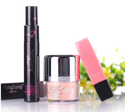 干性皮膚怎樣用散粉 干性皮膚用散粉方法 干性皮膚怎樣用散粉 干性皮膚用散粉方法