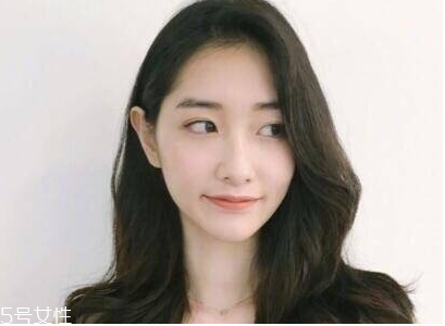 臉癢是怎么回事 臉癢起小疙瘩怎么回事 臉癢是怎么回事 臉癢起小疙瘩怎么回事