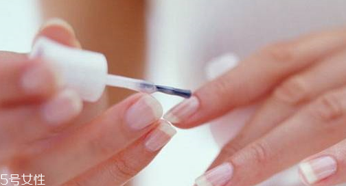 甲油膠對(duì)身體有害嗎 甲油膠對(duì)身體危害大嗎 甲油膠對(duì)身體有害嗎 甲油膠對(duì)身體危害大嗎