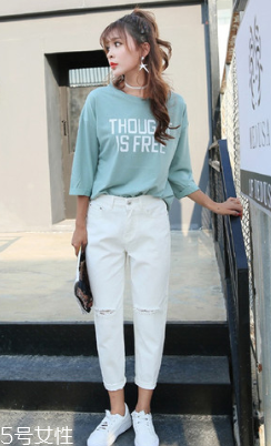 白色哈倫褲配什么衣服好看 白色哈倫褲怎么配衣服不出錯 白色哈倫褲配什么衣服好看 白色哈倫褲怎么配衣服不出錯