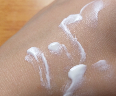 羽西白芍素顏霜多少錢(qián)？羽西白芍素顏霜成分