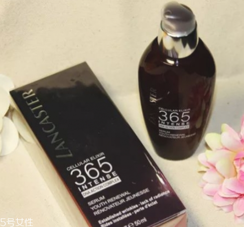 夏天適合用什么護(hù)膚品 夏天適合的護(hù)膚品 夏天適合用什么護(hù)膚品 夏天適合的護(hù)膚品