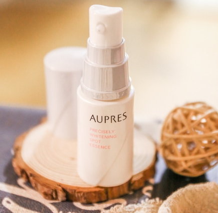 歐珀萊是植物的嗎？歐珀萊是藥妝嗎