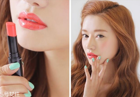 唇膏能吃嗎？潤(rùn)唇膏吃進(jìn)去要不要緊？
