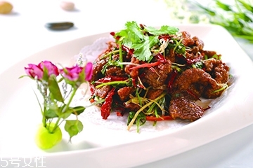 鹿肉的營養(yǎng)價值 鹿肉的營養(yǎng)成分 鹿肉的營養(yǎng)價值 鹿肉的營養(yǎng)成分