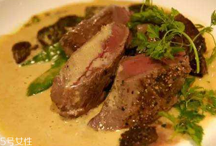 鹿肉和土豆能一起吃嗎？鹿肉和土豆能一起吃