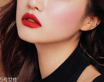 口紅弄到墻上怎么去掉？墻上口紅印怎么去掉？