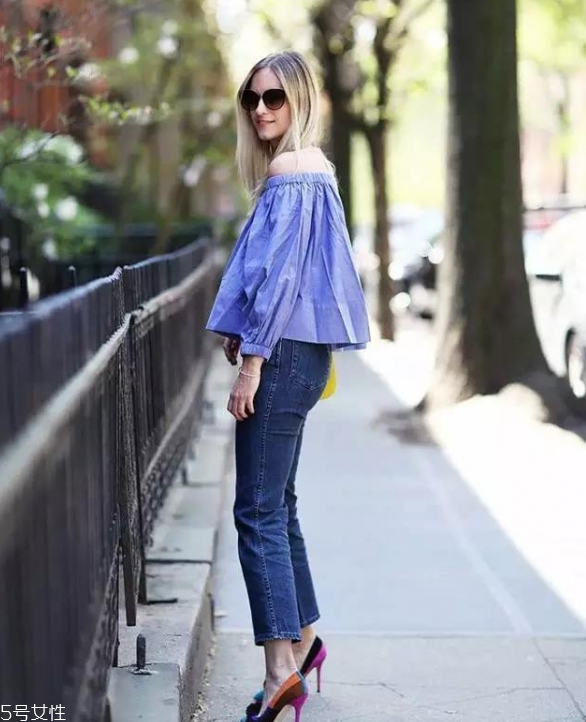 一字領(lǐng)適合胸大的人嗎 一字領(lǐng)適合什么發(fā)型 一字領(lǐng)適合胸大的人嗎 一字領(lǐng)適合什么發(fā)型